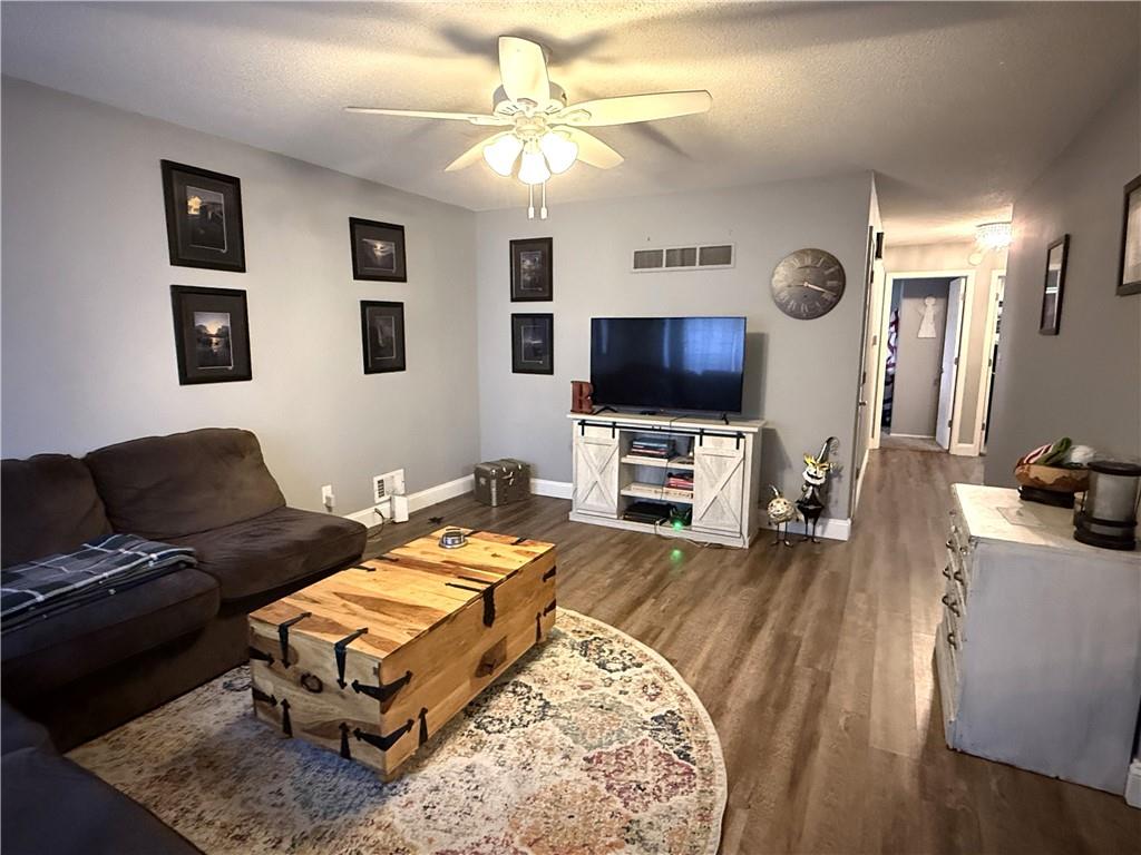 1504-06 SW Sunset Street