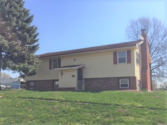 Photo 1 of 14 — 329 S Orange Street, Cameron, MO 64429