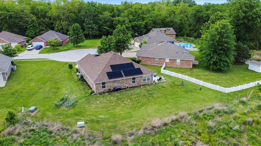 1703 NW Willow Drive