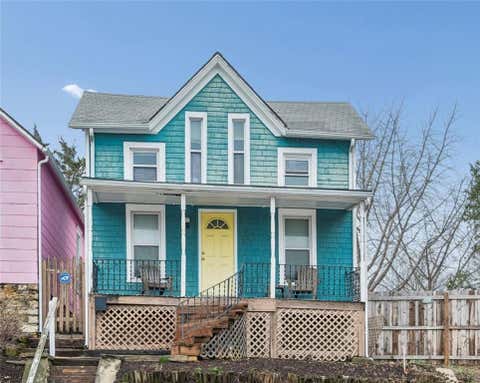 Photo of 2516 Charlotte Street, Kansas City, MO 64108 (MLS # 2627295)
