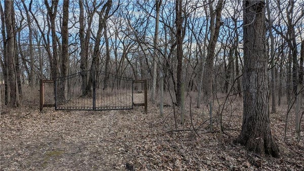 ADDRESS PRIVATE, KINGSVILLE, MO 64061 - Image 15d658e25fc9fcb0b8af71fbfbcde67f/4273314891