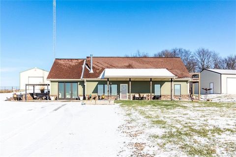 1193 SE 23 Highway Windsor MO 65360