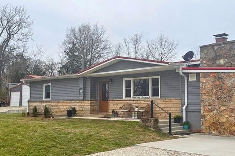 309 N Madison Avenue Knob Noster MO 65336