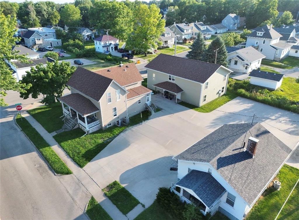 Photo 1 of 40 — 404,408,410,412 N WALNUT Street, Maryville, MO 64468