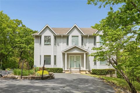 Photo of 12400 E Bannister Road, Kansas City, MO 64138 (MLS # 2612485)