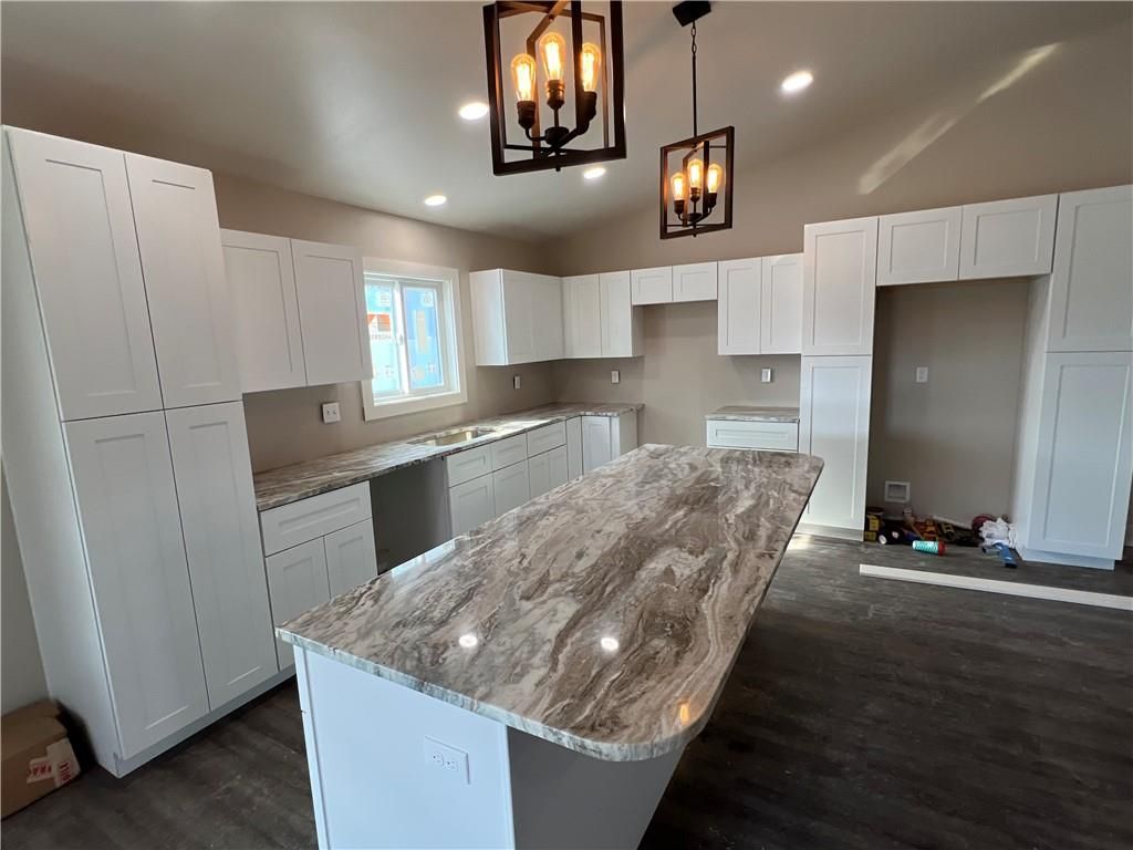 Photo of 2106 E Cow Creek Lane, Pittsburg, KS 66762 (MLS # 2607546)