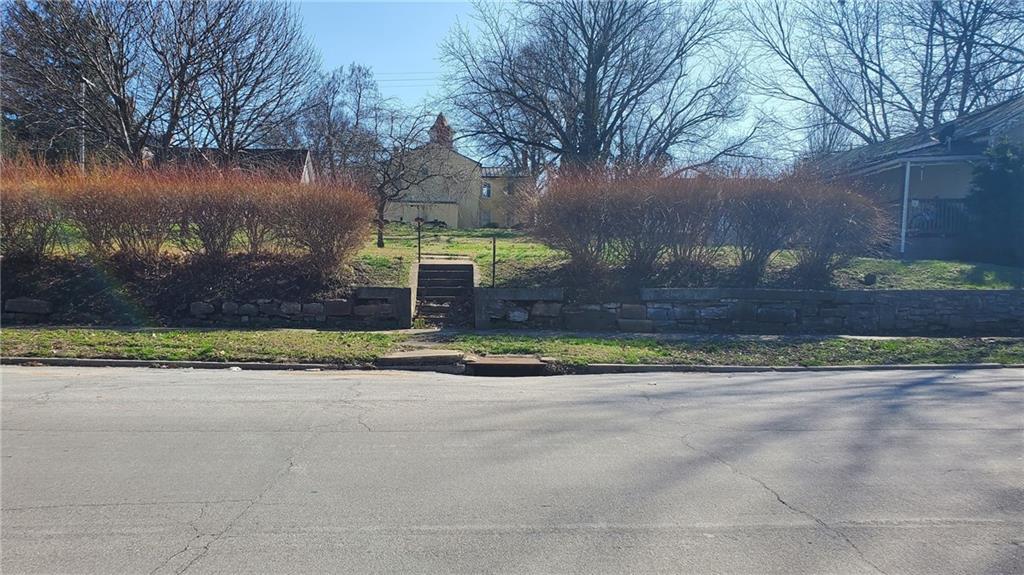 1511 Franklin Avenue