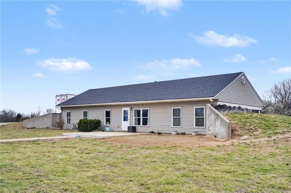 Photo of 13271 23rd Street, Perry, KS 66073 (MLS # 2608884)