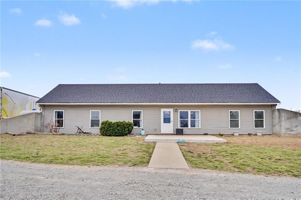 Photo of 13271 23rd Street, Perry, KS 66073 (MLS # 2608884)