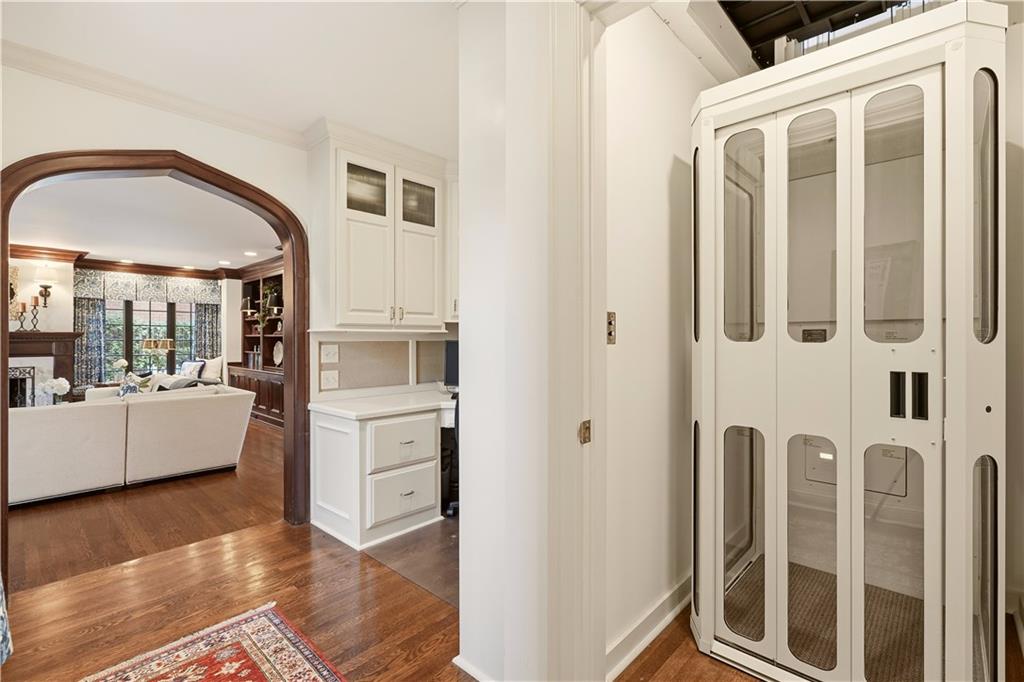 1010 W 65th Street