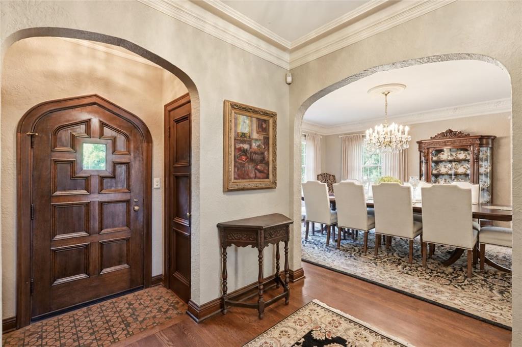 1010 W 65th Street