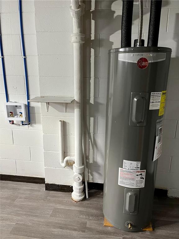 St Joseph, Missouri 64507, United States, 2 Bedrooms Bedrooms, ,1 BathroomBathrooms,Residential,Pending,26692