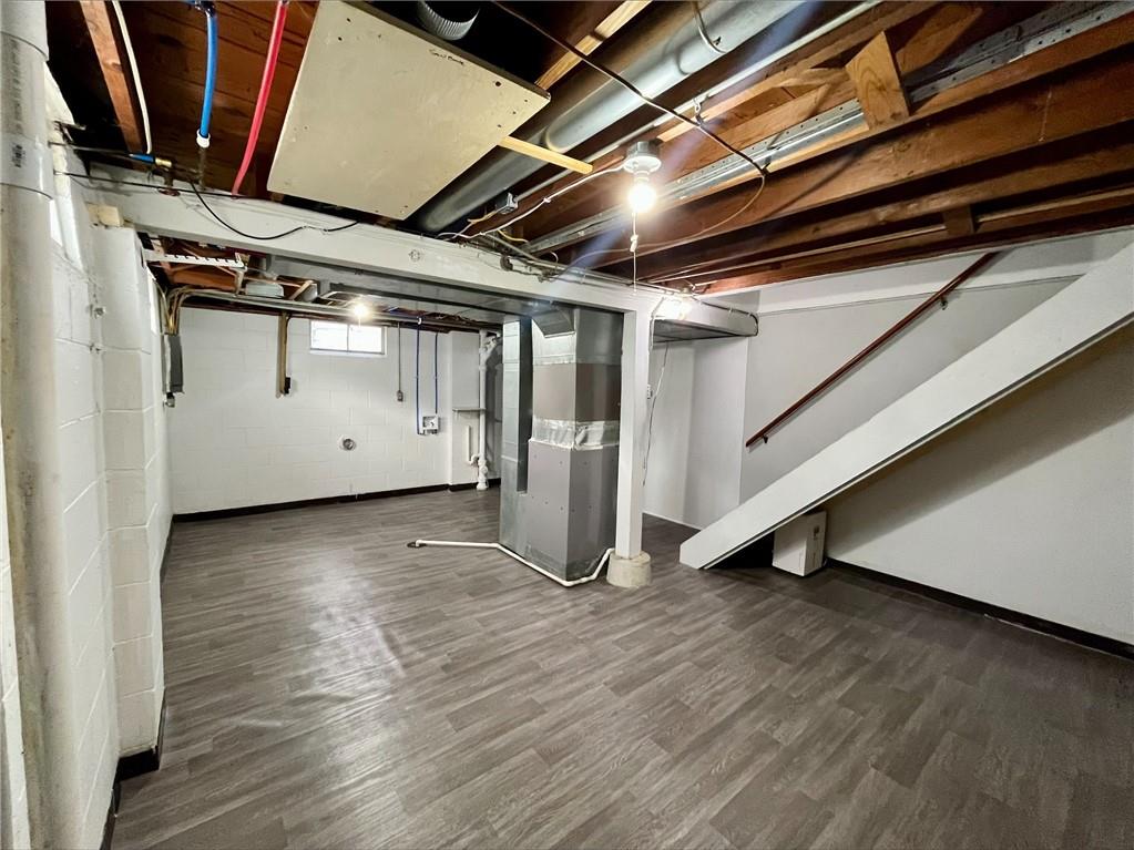 St Joseph, Missouri 64507, United States, 2 Bedrooms Bedrooms, ,1 BathroomBathrooms,Residential,Pending,26692