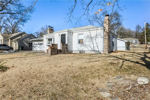 1300 Cherokee Street, Leavenworth, KS 66048 - MLS#: 2600674