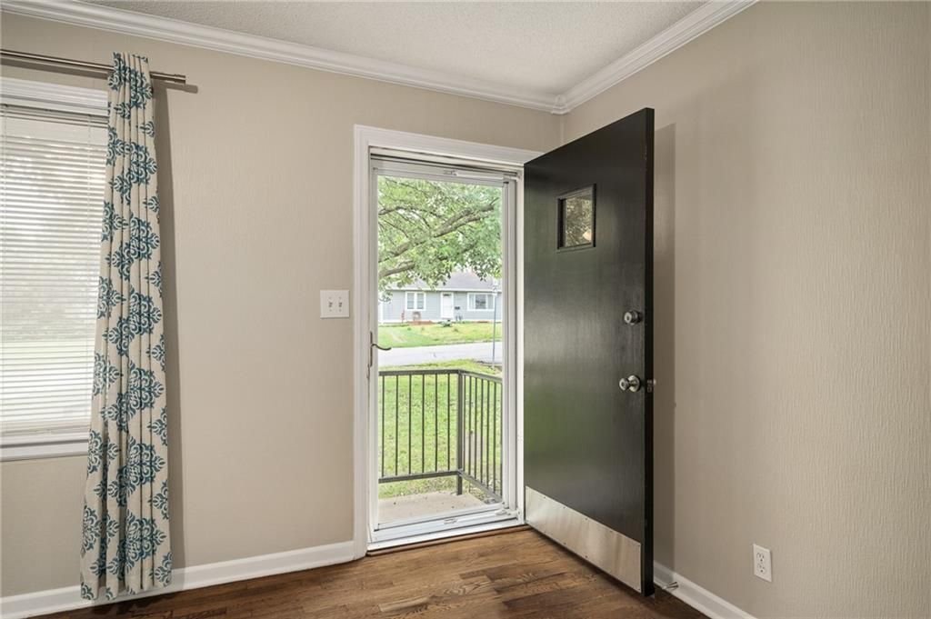 Photo of 11102 W 69TH Terrace, Shawnee, KS 66203 (MLS # 2618133)