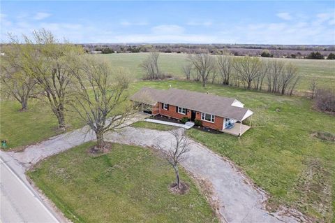 14875 Edgerton Road Gardner KS 66030
