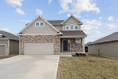 6705 Prairie Lane Parkville MO 64152