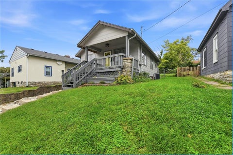 124 S Myrtle Street, Excelsior Springs, MO 64024 - #: 2645408