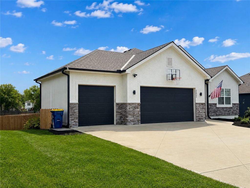 22905 S Creekview Drive