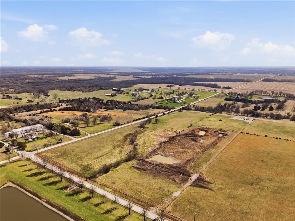 Sunflower Rd & 215th Street