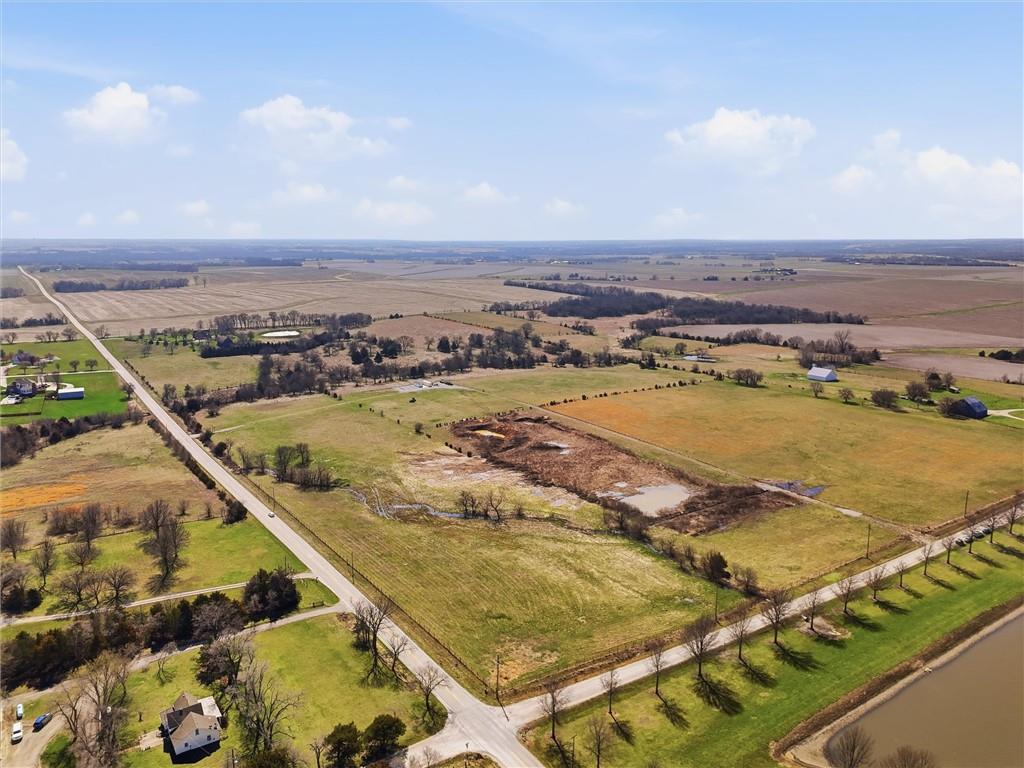 Sunflower Rd & 215th Street