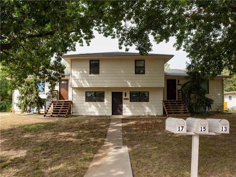 2913-2917 Missouri Street Lawrence KS 66046