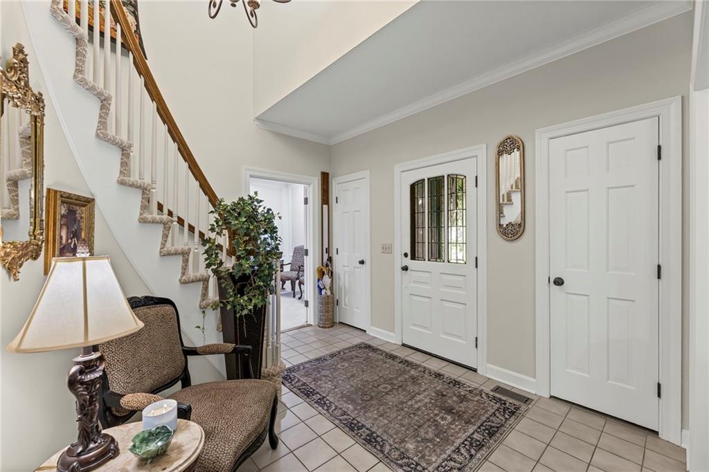 12606 Mohawk Lane