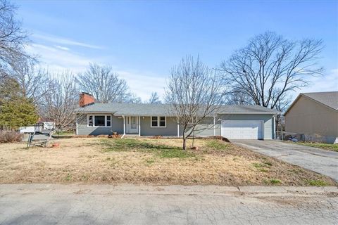 105 Highland Drive, Smithville, MO 64089 - MLS#: 2605761