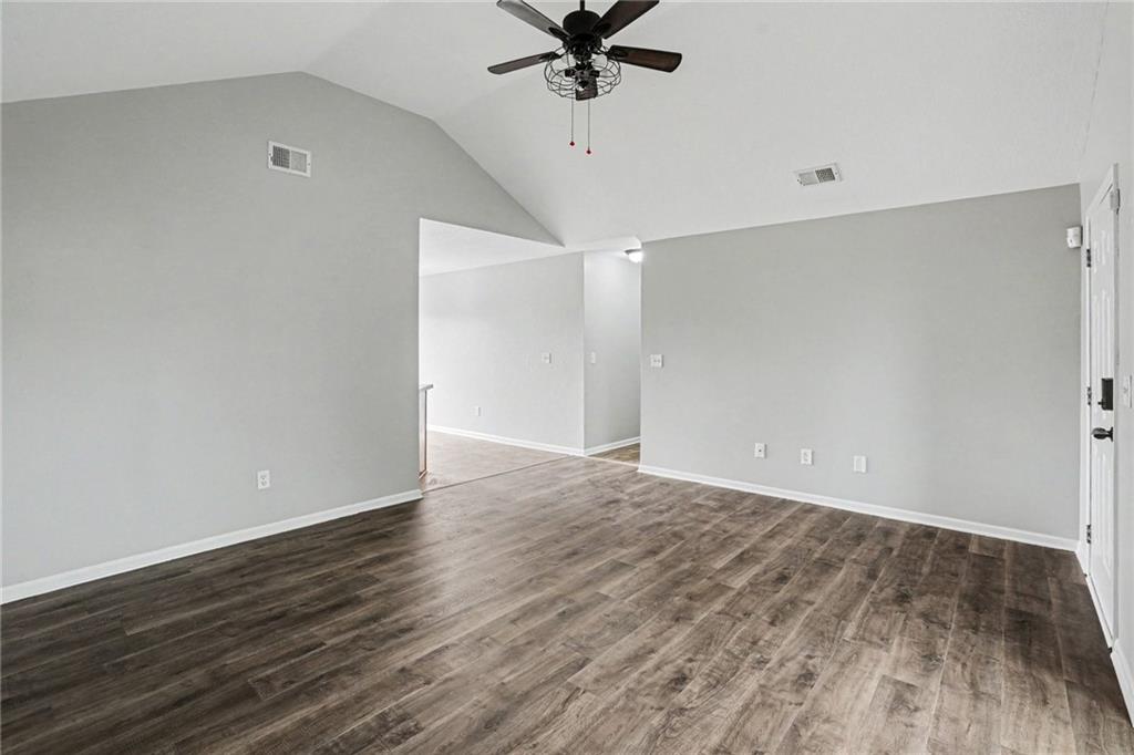 420 SW GRAYSTONE Drive