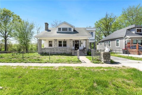 Photo of 234 Old Orchard Street, Excelsior Springs, MO 64024 (MLS # 2617620)