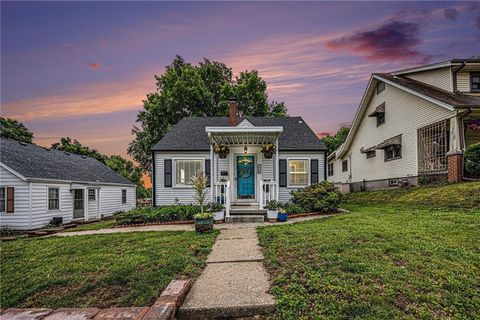 2764 Jackson Street St Joseph MO 64507