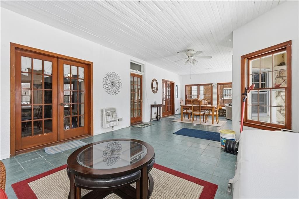 Photo of 554 S Kansas City Avenue, Excelsior Springs, MO 64024 (MLS # 2597456)