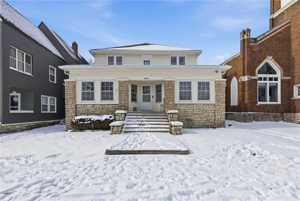 Photo of 554 S Kansas City Avenue, Excelsior Springs, MO 64024 (MLS # 2597456)