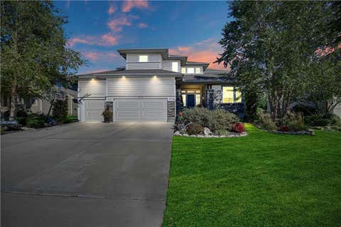 Photo of 11510 W 157th Terrace, Overland Park, KS 66221 (MLS # 2636689)