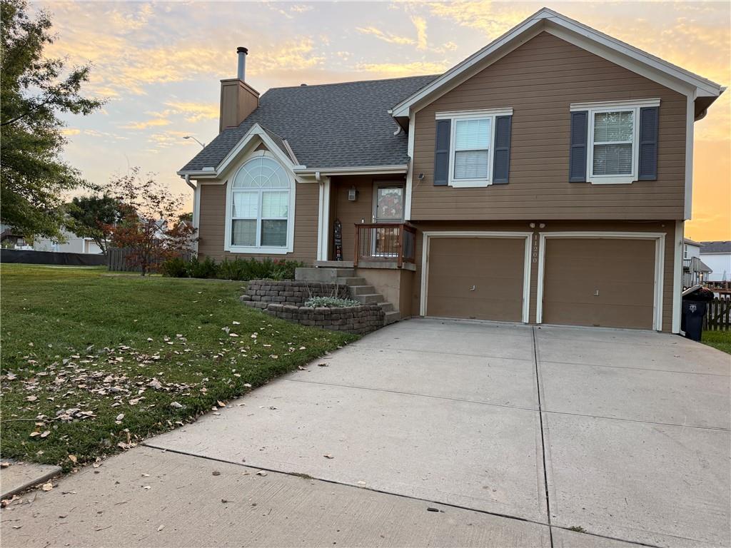 Photo of 11200 N Lewis Avenue, Kansas City, MO 64157 (MLS # 2642676)