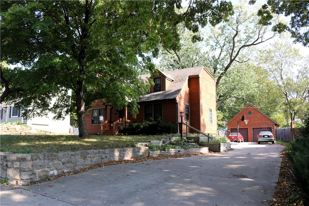 5801 Woodward Street