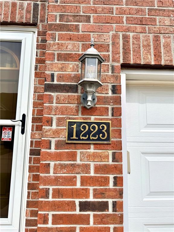 1223 Dustins Way
