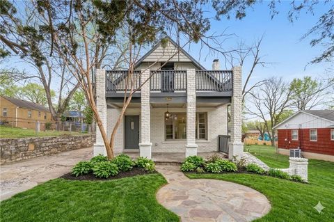 Photo of 3644 Washington Avenue, Kansas City, KS 66102 (MLS # 2603374)