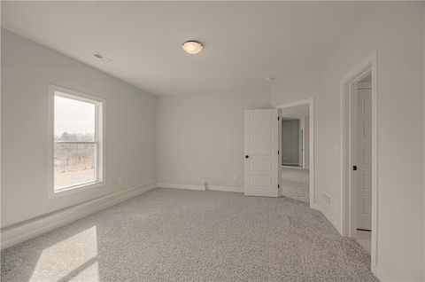 Tiny photo for 1027 Fir Lane, Liberty, MO 64068 (MLS # 2608396)