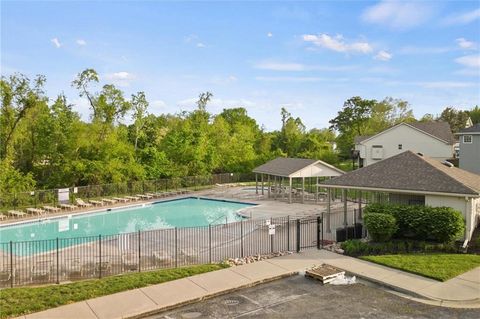 Tiny photo for 1027 Fir Lane, Liberty, MO 64068 (MLS # 2608396)