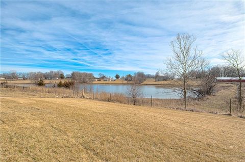 Tiny photo for 1027 Fir Lane, Liberty, MO 64068 (MLS # 2608396)