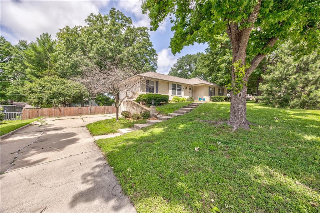 2504 S 14th Street