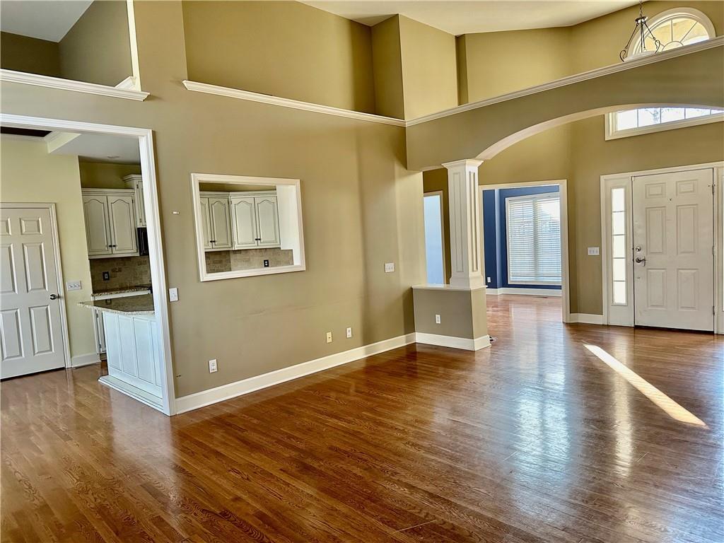 St Joseph, Missouri 64506, United States, 5 Bedrooms Bedrooms, ,3 BathroomsBathrooms,Residential,Pending,28218