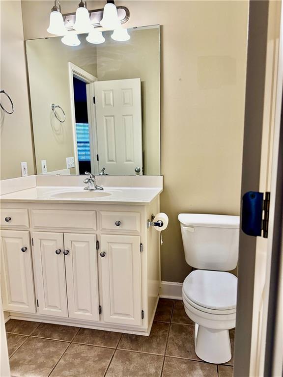 St Joseph, Missouri 64506, United States, 5 Bedrooms Bedrooms, ,3 BathroomsBathrooms,Residential,Pending,28218