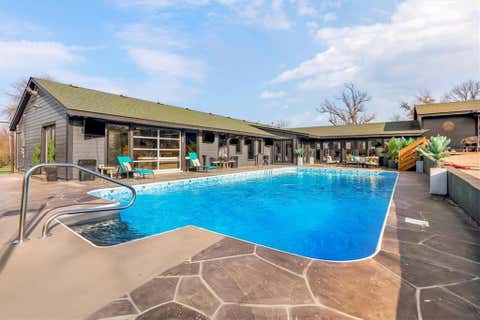 Photo of 6540 James A Reed Road, Kansas City, MO 64133 (MLS # 2637737)