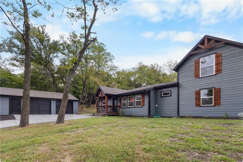 Photo of 15905 W 289th Street, Paola, KS 66071 (MLS # 2638656)