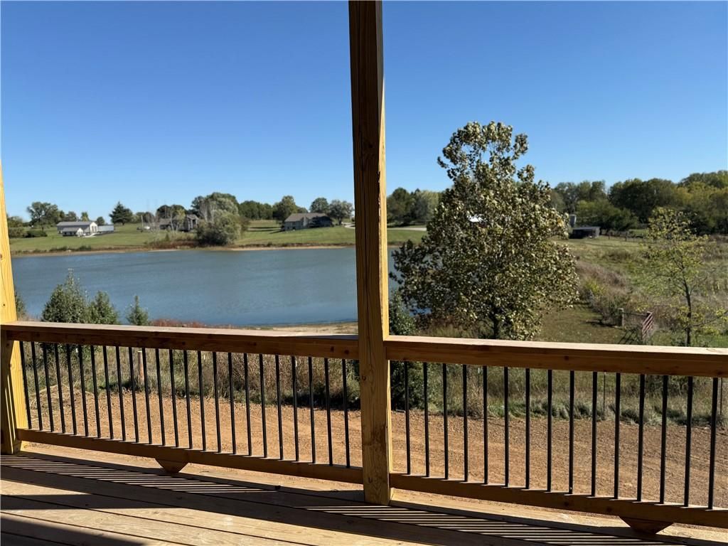 Photo of 1027 Fir Lane, Liberty, MO 64068 (MLS # 2576792)