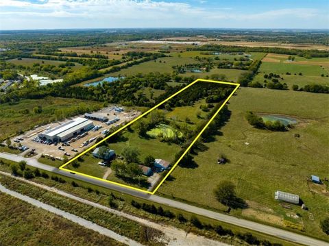 9730 Sunflower Road De Soto KS 66018