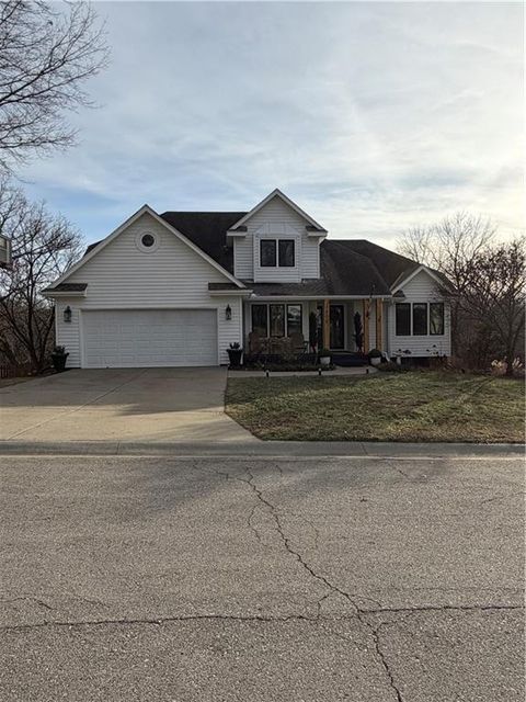 1600 SW Rock Creek Drive Blue Springs MO 64015