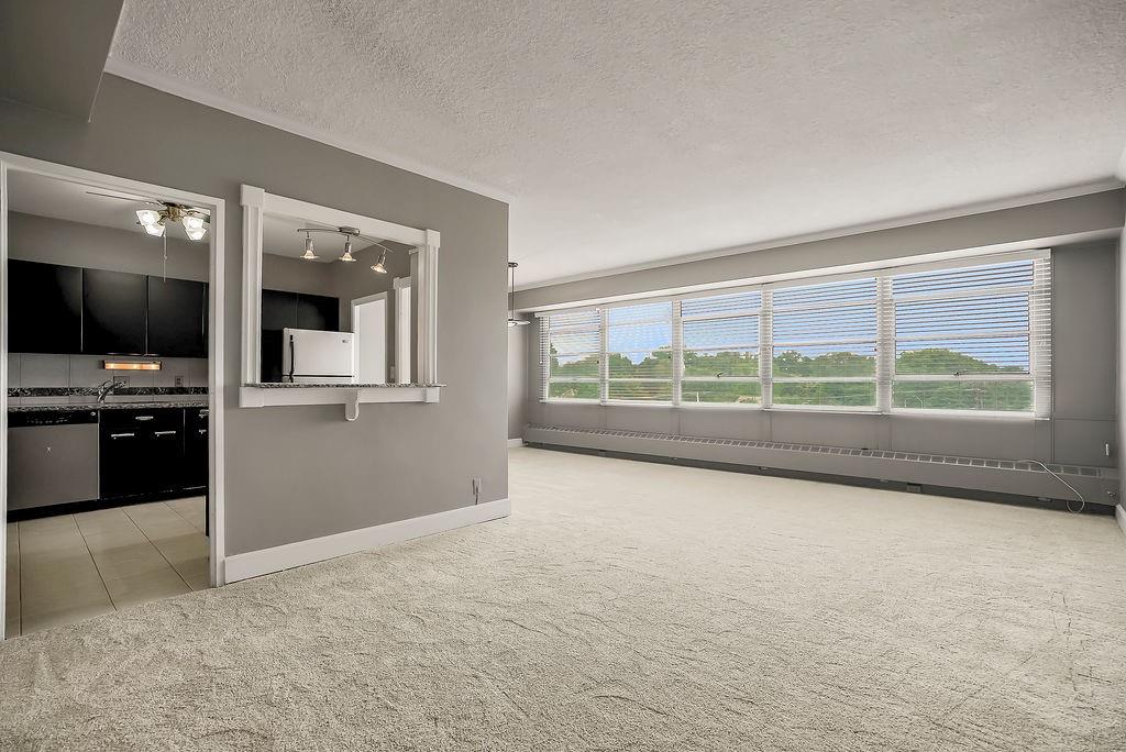 333 W Meyer Boulevard 615